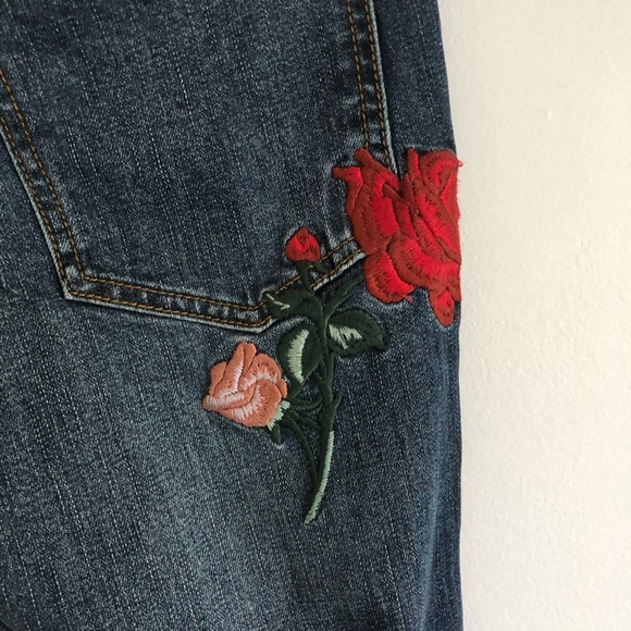 Free People Denim - Free People Rose Embroidered Jeans